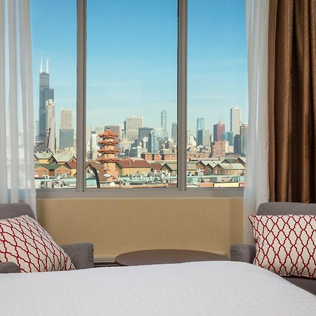 Jaslin Hotel Chicago Exterior photo