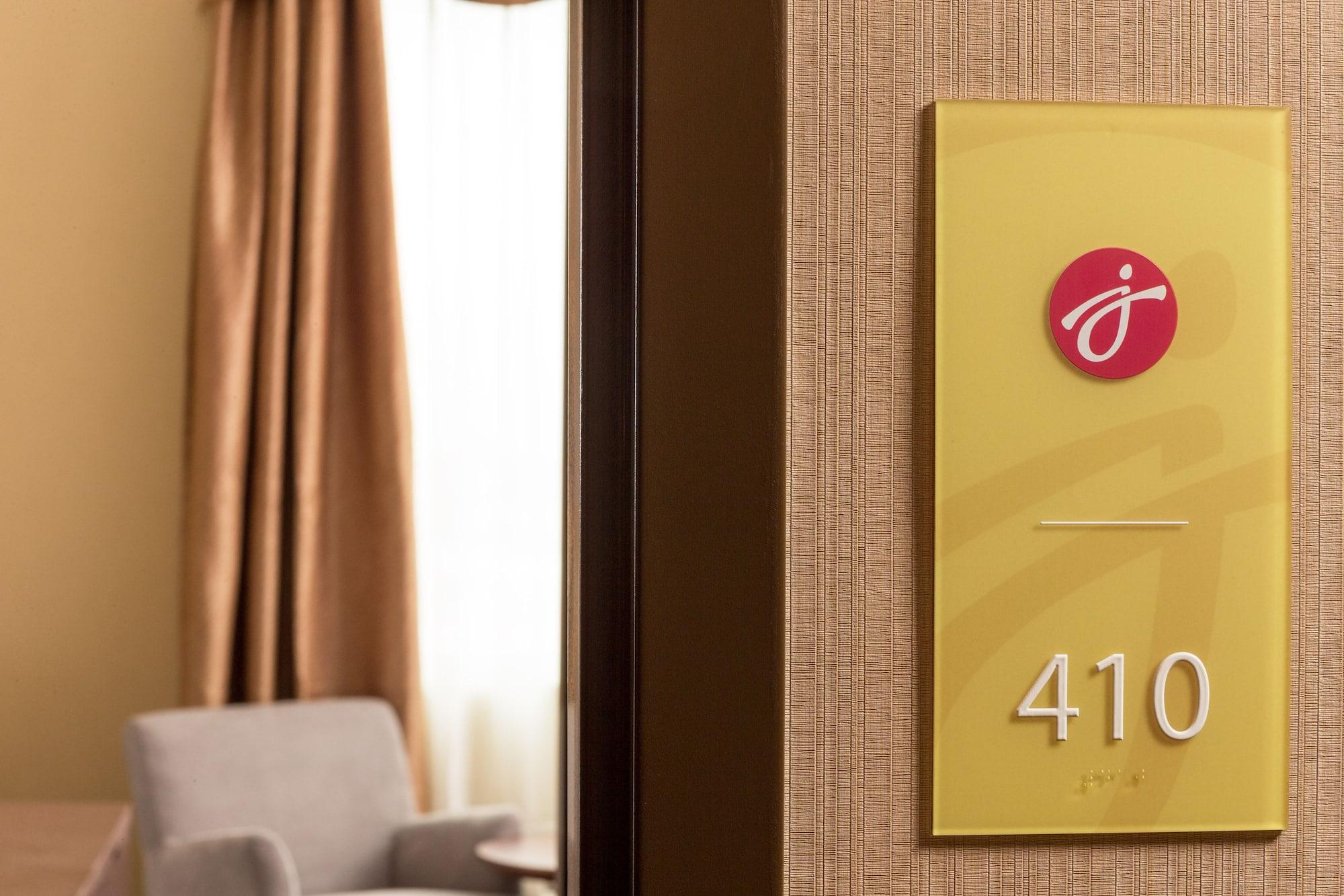 Jaslin Hotel Chicago Exterior photo